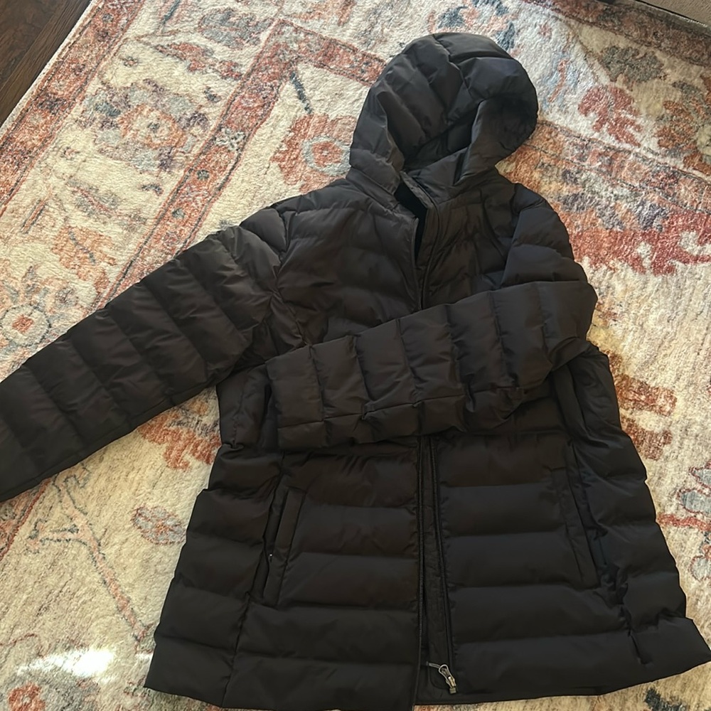 Black puffer jacket!